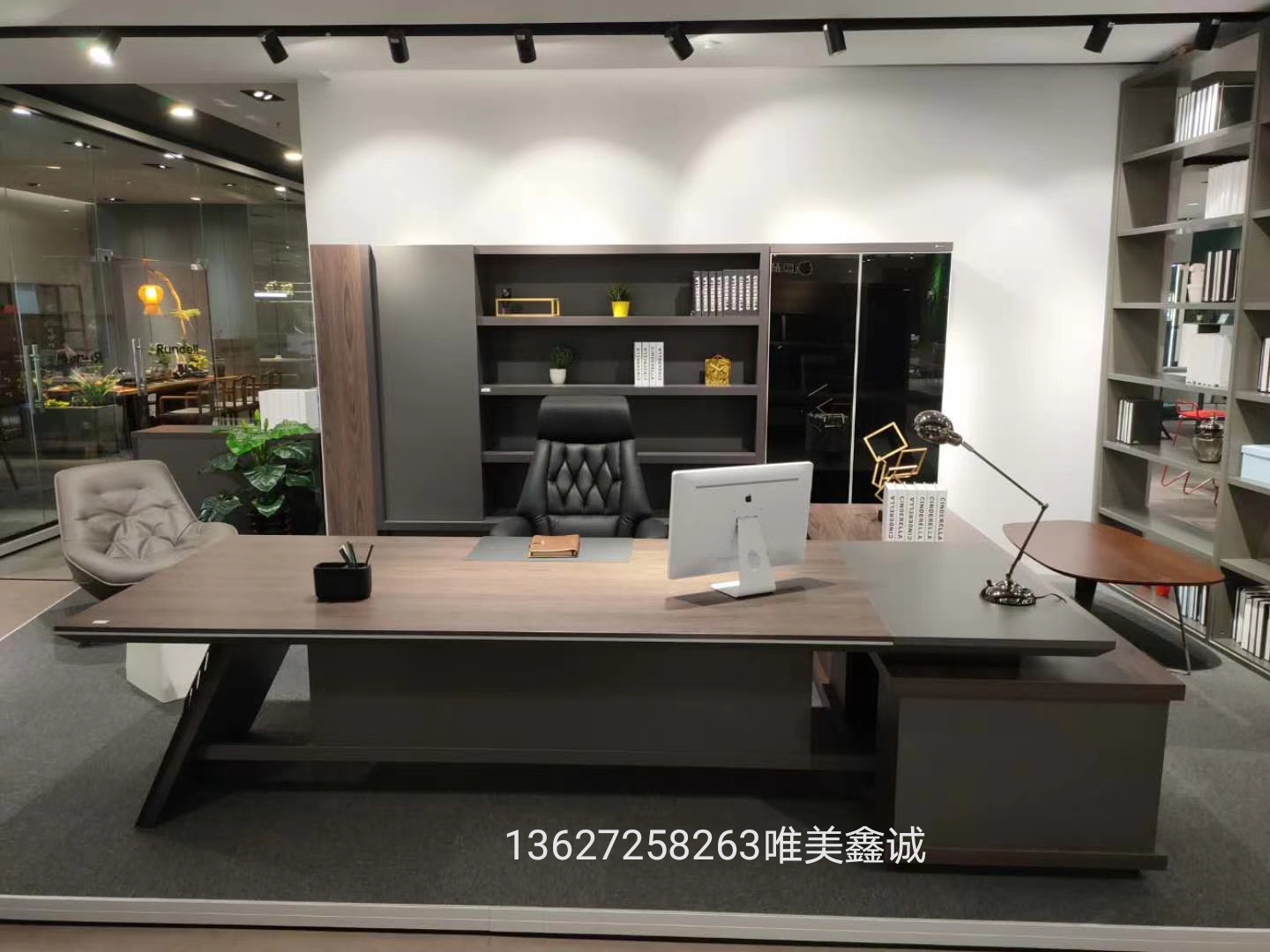  现代板式大班台WM-HJ-620