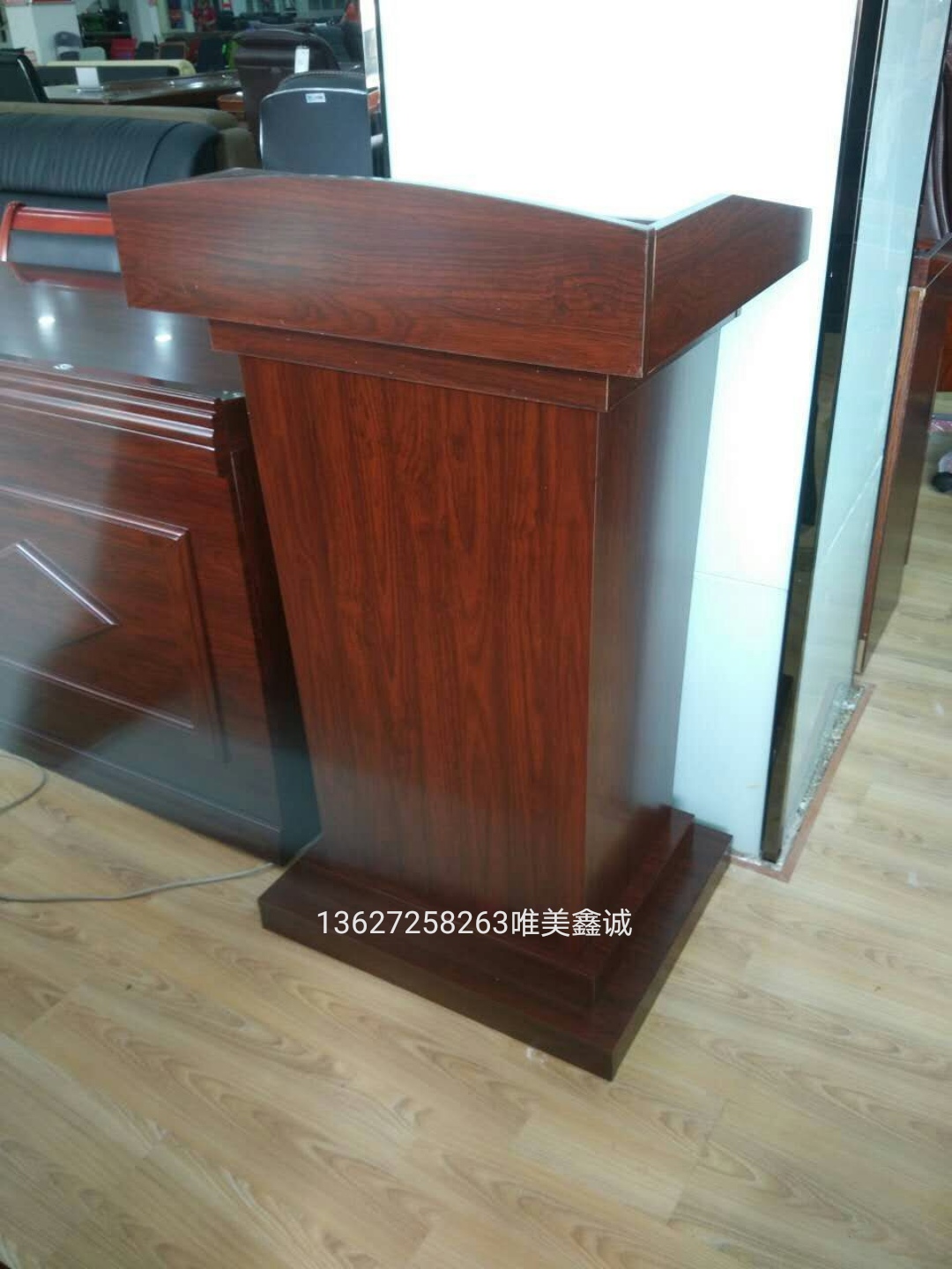 油漆演讲台WM-ORY-01